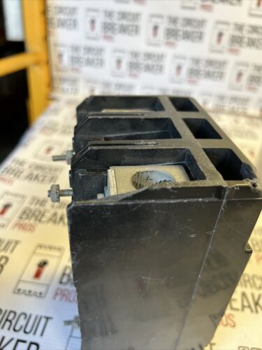 Square D, PowerPact Circuit Breaker, 240VAC, 250A, KDL22250 RECON WRNTY Flaws