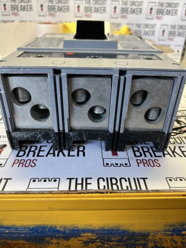 HLXD63B600 SIEMENS 3POLE 600AMP  CIRCUIT BREAKER "2 YEAR WARRANTY" W/S01JLD6 St