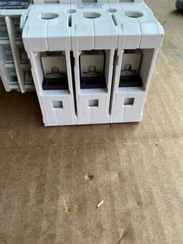 LGG3B030 Siemens Circuit Breaker VLSeries LGG 30A 600V With Shunt Trip Cqdst227