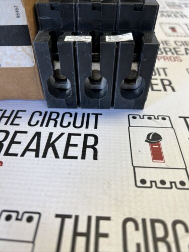 NEW IN BOX ! EHB34100 CIRCUIT BREAKER  1YR WRNTY