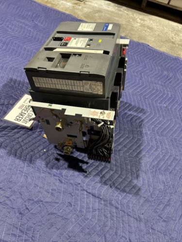 SSD08B208 800 A GE PowerBreak II Circuit Breaker 400 Amp Trip Surplus Fast Ship