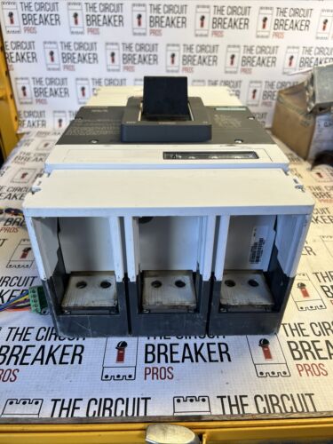 Siemens HNY3N120 Circuit Breaker, 1200 Amp, 65 kAIR, New Surplus No Lugs W/ Aux