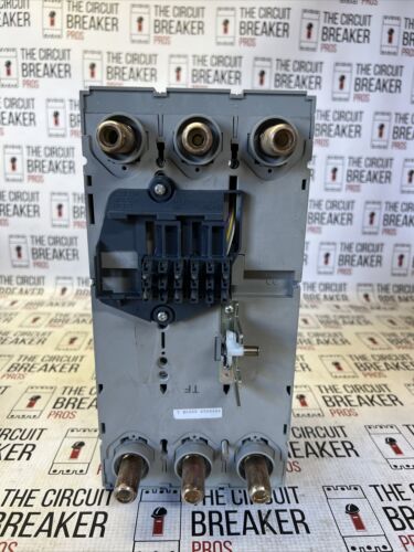 MERLIN GERIN COMPACT 600 AMP CIRCUIT BREAKER 600 VAC / 500 VDC 3 POLE  NSJ600 A