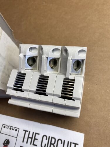 FEDERAL PIONEER NA3P20 20A 240VAC NIB