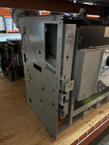 GE TCVF5 TCVF5610 1000 amp 600v 3p TP4VT20NG LSIGCircuit Breaker W/ Substructure