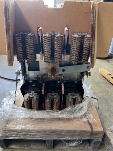 SSD40B440 4000A 600V GE POWER BREAK II W/ Shunt Trip SPST024 & LSI 4000A Plug