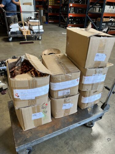 1- PROLINE 652-443LW Reducing Tee,3/4 in.