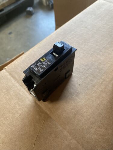 10-Square D HOM130 1-Pole 30-Amp 120/240V Plug-In Circuit Breaker