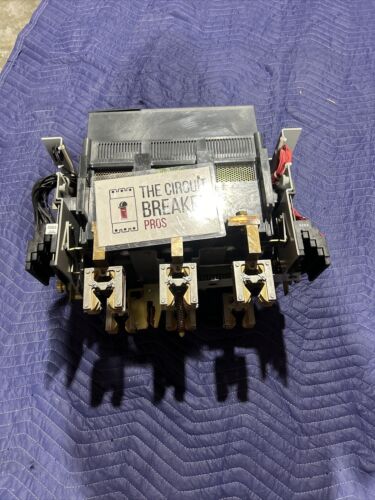 SSD08B208 800 A GE PowerBreak II Circuit Breaker 800 Amp Trip Surplus Fast Ship