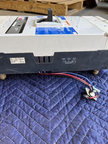 HMDLB3800T33W CH  3POLE 800A 600V MES3800LS TRIP "2 YEAR WARRANTY" W/ Aux