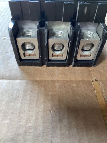 SQUARE D Q2L3225 225A 3P 240VA CIRCUIT BREAKER (BOX#50)