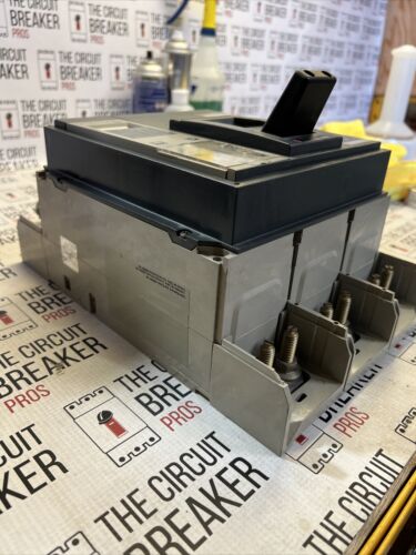 Schneider/MERLIN GERIN  PG1200 Circuit Breaker 1200A 3 Pole 600V  RECON WRNTY