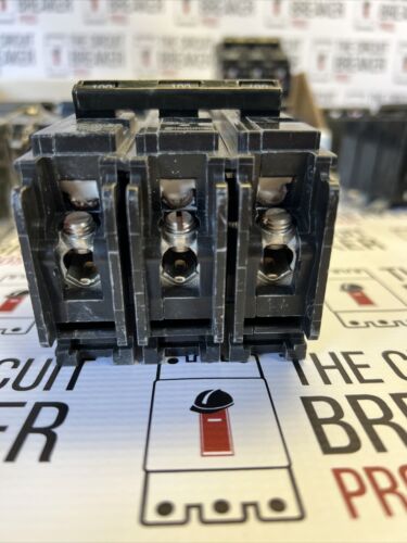 B3100 SIEMENS CIRCUIT BREAKER 3 POLE 100 AMP 240 VAC NEW Surplus