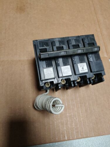 Siemens Breaker, Shunt Trip, BLH, 3P, 20A, 240V B320H00S01