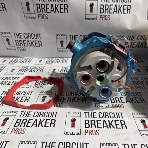 MELTRIC 39-24243-K04-4X 480V RECEPTACLE