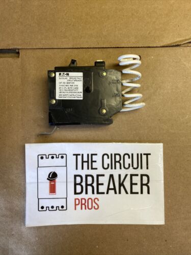 QBGF1015 CUTLER HAMMER 1 POLE 15 AMP 120V CIRCUIT BREAKER NEW Pullouts