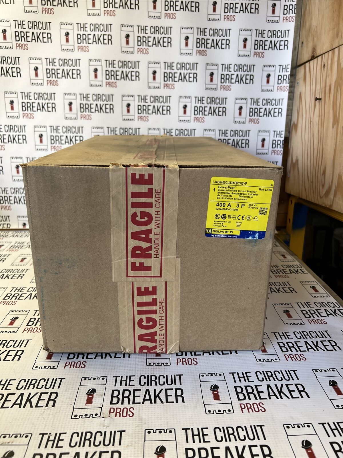 Square D | LJA36400CU43X | 400 Amp | 600 Volt | 3 Pole | Circuit Breaker