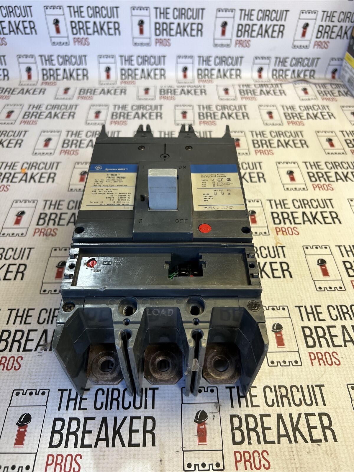 General Electric | SGHA36AT0400 | 400 Amp | 600 Volt | 3 Pole | Circuit Breaker