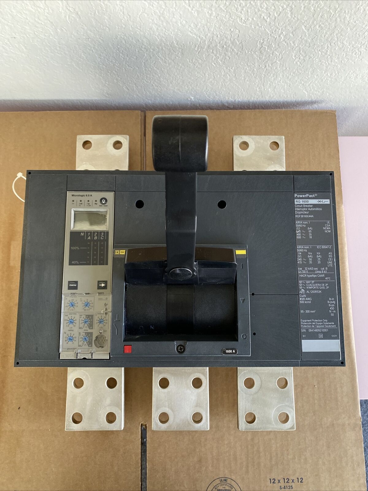 Square D | 1600 Amp | 240 Volt | 3 Pole | Circuit Breaker