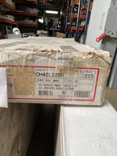 cutler hammer load center CH4L225R 225amp New In Box
