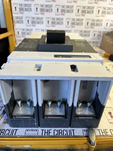 Siemens HNX3N120 1200 Amp Circuit Breaker W Aux