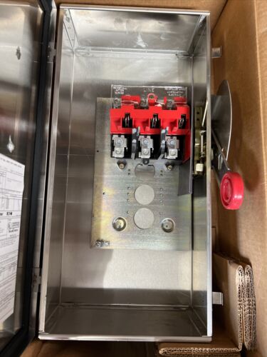 NEW Eaton 100 AMP NON-FUSIBLE STAINLESS SAFETY SWITCH 600 VAC NEMA 4X DH363UWK