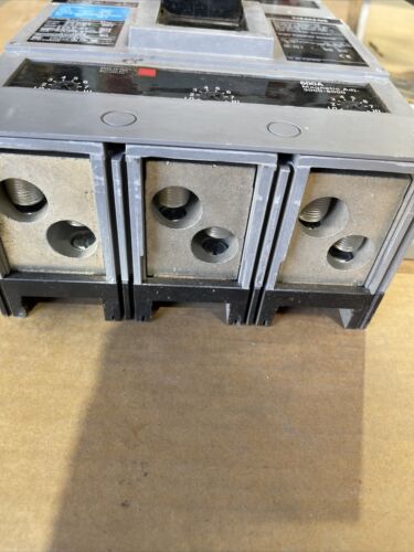 Siemens LXD63B600  3 Pole 600A 600VAC 25KA With Hardware And Cover Plate New