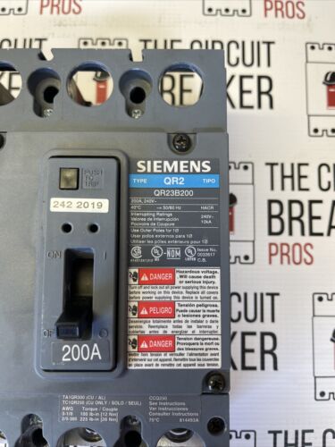 Siemens QR23B200  Circuit Breaker, 200A, 240V, 3Pole New Surplus