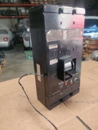 WESTINGHOUSE MC MC3800F 3 P 600 A 600V BREAKER W/ SHUNT MC3600F