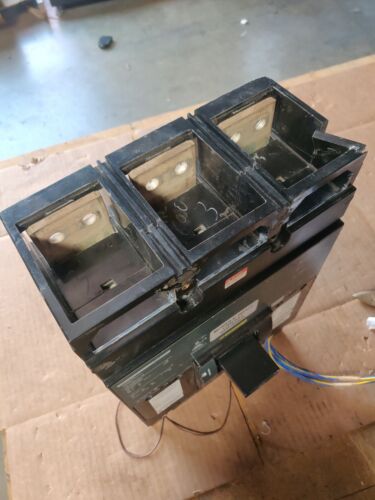 Square D MHL366006139,600 A Thermal CIRCUIT Breaker MHL MH 600A,AL900MAT