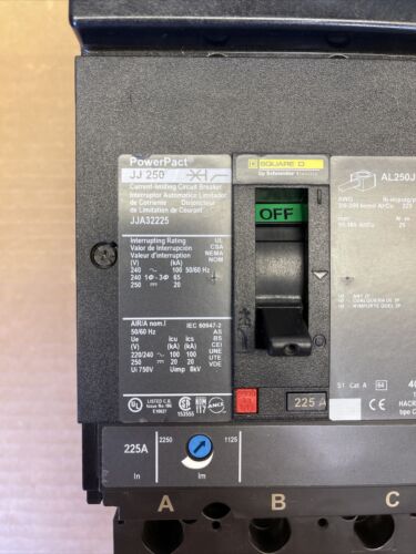 Square D  JJA32225 3 pole 240v 225 amp PowerPact Circuit Breaker New Surplus