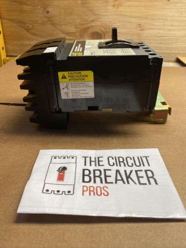 * NEW Pullout SQUARE D 3 POLE 35 AMP FH36035 CIRCUIT BREAKER Warranty 1yr