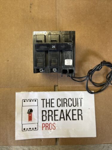 New Surplus Cutler-Hammer BAB2025S Circuit Breaker With Shunt Trip Pole 2P 25A