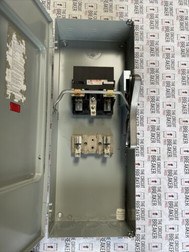 NEW ITE SIEMENS SN324 ENCLOSED SWITCH HEAVY DUTY 200 AMP 240 VAC 1 PH SERIES A